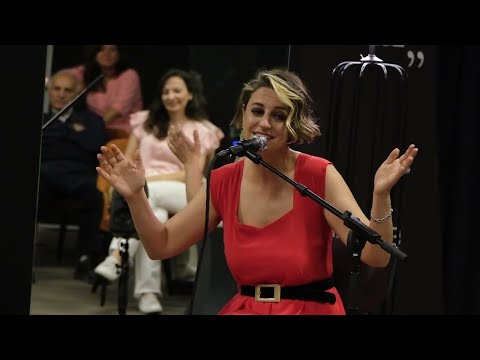 Dilek Türkan & Derya Türkan - Denizde Akşam