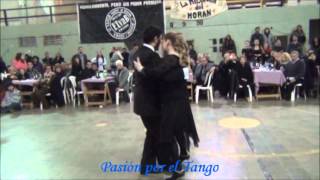 MARIA y CARLOS RIVAROLA Bailando el Tango LA BEBA en la MILONGA DEL MORAN