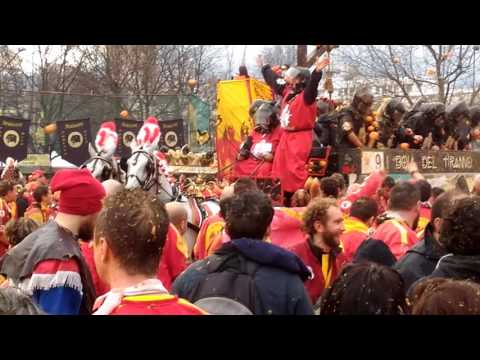 Battaglia arance piazza Rondolino - 26 febbraio - Carnevale Ivrea 2017