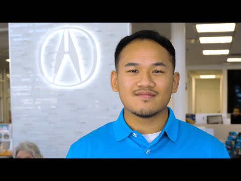 Parts Consultant Jonathan Chan