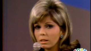 Nancy Sinatra "These Boots Are Made For Walkin'" on The Ed Sullivan Show