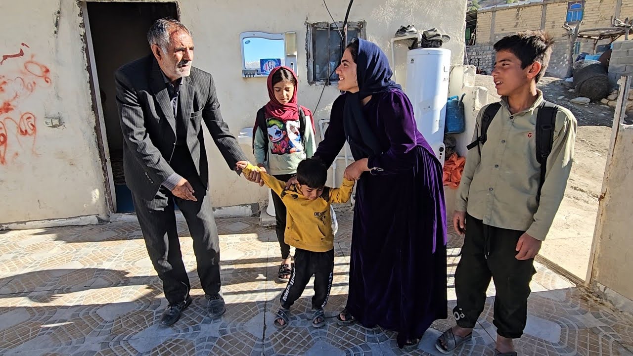 Grandchildren and the last moments with grandfather: A hard goodbye
