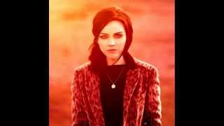 Amy Macdonald- Life In A Beautiful Light (Acoustic)