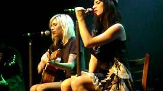 The Veronicas-&quot;Don&#39;t Say Goodbye&quot;