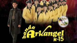 Banda Arkangel R-15 - Al Mismo Nivel