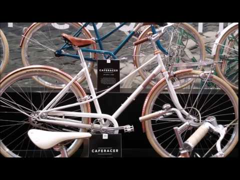 Creme Caferacer Fahrrad mit bronzefarbenden Schutzblechen