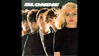 Blondie Look Good In Blue