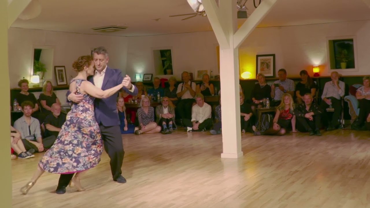 Bryndis Halldorsdottir & Hany Hadaya dancing to Vivaldi - Vedro con mio diletto. @M2tangoStudio 2/4