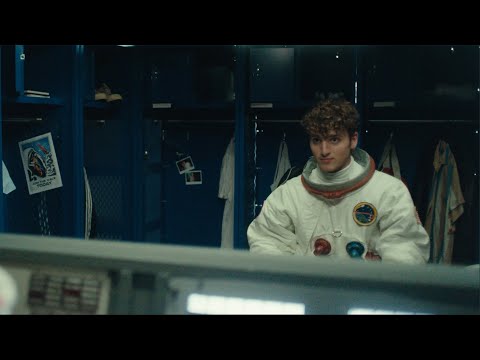 Video thumbnail for Little Runaway