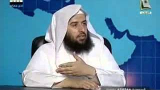 مقطع قصير|آداب المستفتي في مواقع التواصل | د. عمر المقبل | image