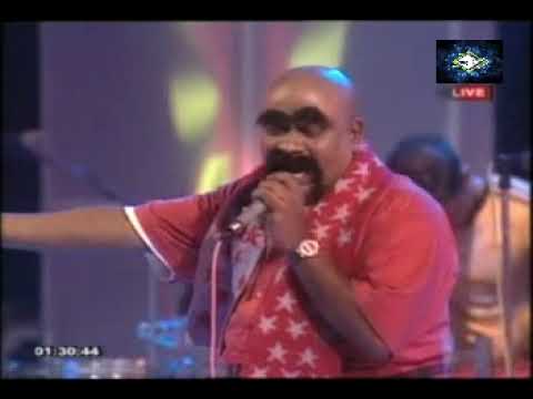 Mage kiya kisima deyak - Deepal Silva (පොඩි ළමයා) with Flashback in Minipura 2007