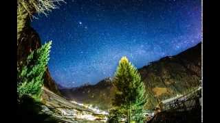 preview picture of video 'Stubaital, Austria Milkyway timelapse Test with Sony A6000'