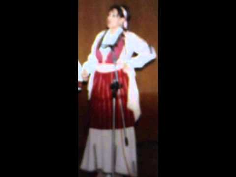 Ogreala Mesecina Sung by Ristana Nikolova - Rina