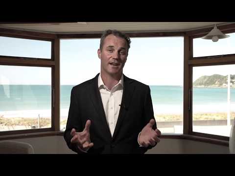 12 Lyall Parade, Lyall Bay