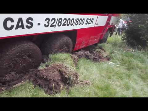 Hasiči Kovářská dnes jsme trochu zapadli ale kluci z Kadaně nám pomohli