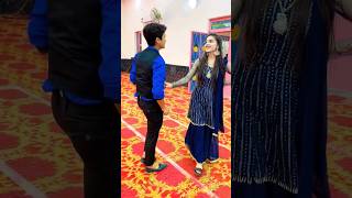 Download lagu Nakhare kar na diwani ab Maan bhi Jaa meri raani #dance #shorts #shortsvideo mp3