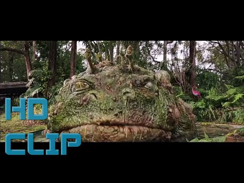 GIANT FROG ATTACK SCENE | LOVE & MONSTERS (2020) | AMAZON PRIME | AWESOME CLIPS