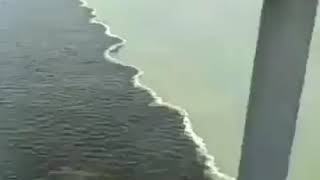 Download lagu Fenomena Alam, Terbelahnya Air Laut di SURAMADU.! mp3
