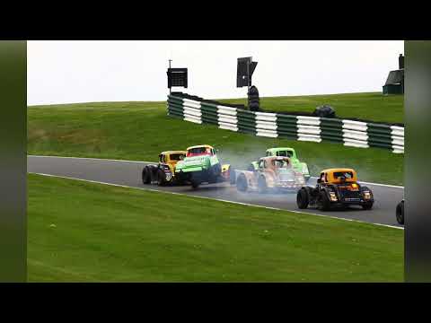 Legends crash Cadwell Park 16/4/23
