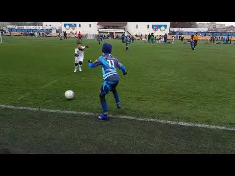 Buiucani 2009 (white) vs FS Kharkiv 2009, final score 2:0