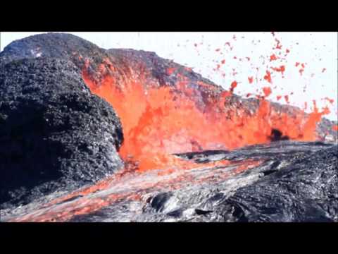 Erta Ale volcano lava fountain and lava overflow 19 Jan 2017
