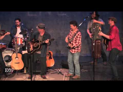 Shawn Mullins w/ The Mulligan Brothers "The Weight" (The Band cover) @ Eddie Owen Presents