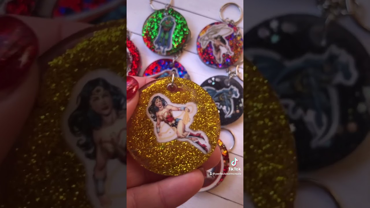 Superhero Resin Keychains (Superheroes)