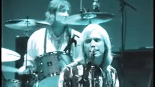 Don&#39;t Do Me Like That(Studio Version) / Tom Petty &amp; The Heartbreakers