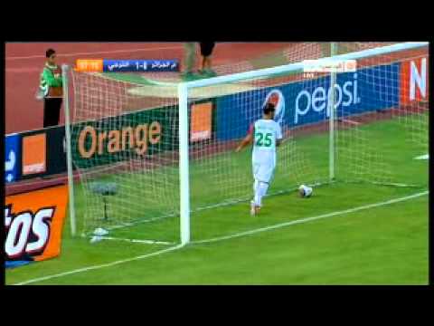 Mca alger vs Etaradji tunis But de derraji  1-0.flv