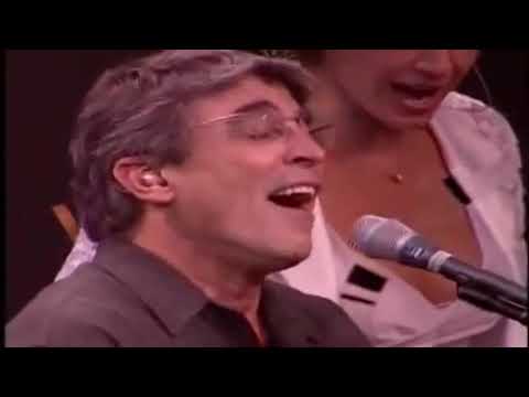 Cantor Ivan Lins com Simone e Zizi Possi Cantam a Música do Divino
