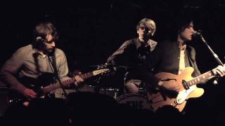 THE YOUNG VEINS - TAKE A VACATION (Live in Atlanta)