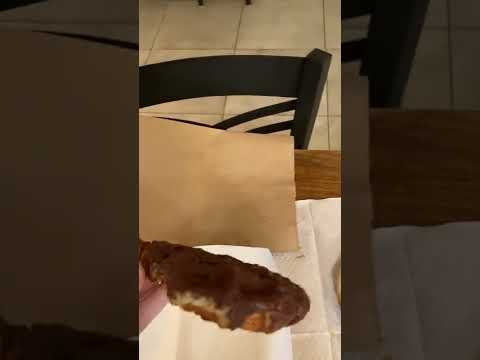 Dentro da padaria Surfers na Alamoana￼