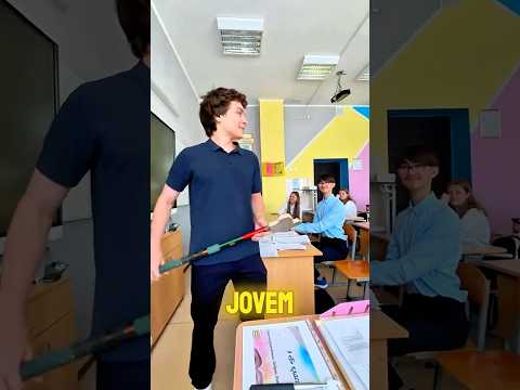 O Aluno Do Fundão Teve Uma Ideia Que Salvou A Professora.