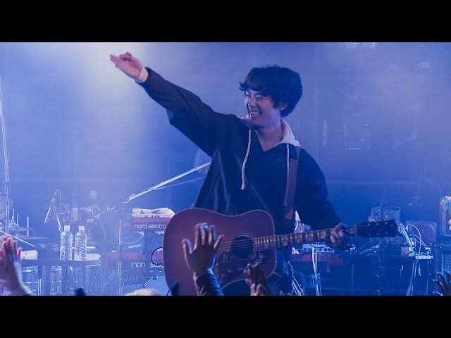 映秀。今年1月に開催した約2年ぶりのワンマンツアー“一寸先の貴方へ”ファイナル公演より最新EP収録曲「Boys&Girls」のライブ映像公開! 3 YouTubeサムネイル