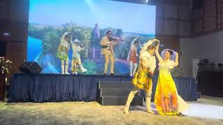 Một vòng Việt Nam - Hòa tấu