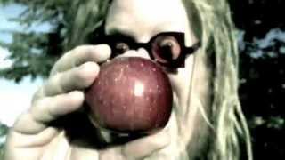 Dreadlock Dave ~ Apple, A Film.