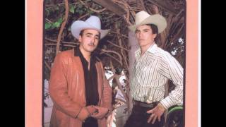 Dos Puñales  Chalino Sanchez , El Indio ,Lupillo
