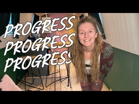 TILING OUR BATHROOM | BREAKFAST BAR IS FINISHED | Narrowboat Conversion | BOATLIFE