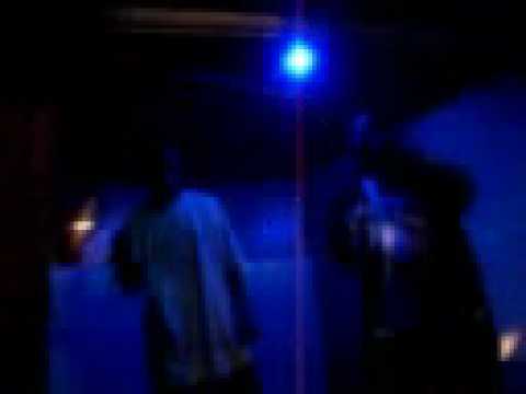 T.I. GIVE COMPLIMENTS TO A HOODFELLA