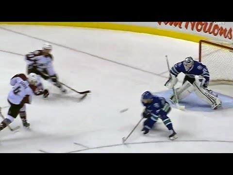 Tyson Barrie drags and rips it past Markstrom