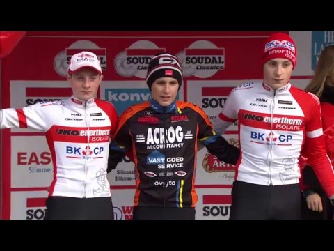 Alessio Dhoore wint Soudal Classics Leuven bij junioren (samenvatting / highlights)