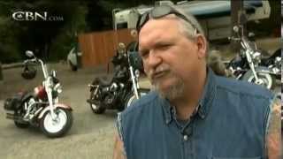 Motorcycle Gang Member Hears Jesus Speak to Him!!