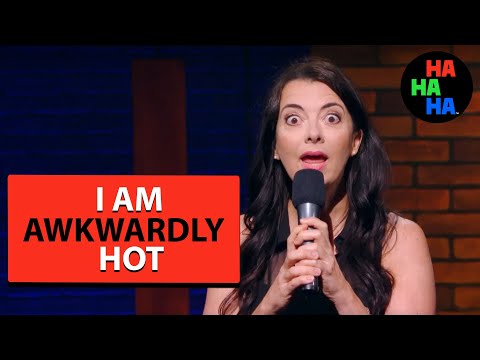 Carmen Lynch - I Am Awkwardly Hot