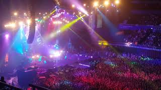 Hilltop hoods Cosby Sweater: Live at Sydney: Qudos Bank Arena