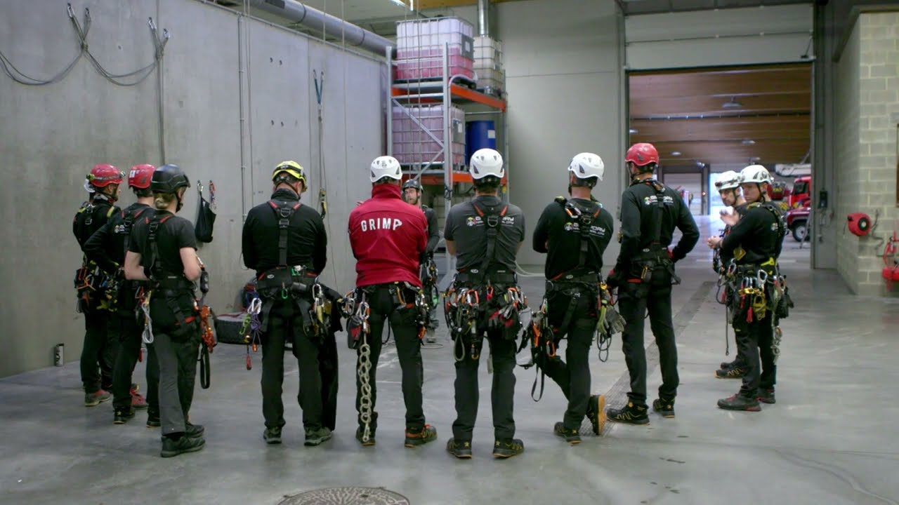 Elevated Safety Europe: Conducting SPRAT Training For Grimpday Staff
