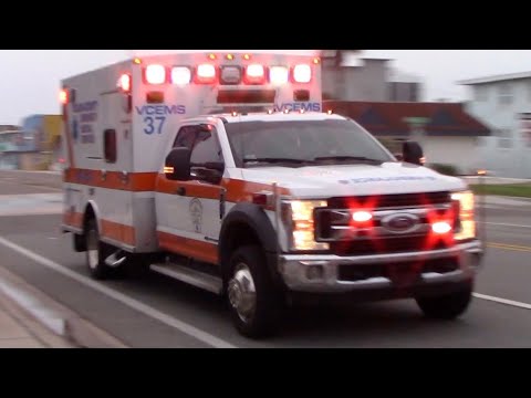 Volusia County EMS Ambulance 37 And Daytona Beach Spare Engine 3 Responding 8-26-21