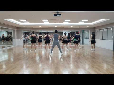 Mambocon Line Dance (Beginner Level)