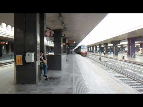 E656.435 in partenza con l' IC 35404 (ex 518) "Tirreno" Roma Termini - Ventimiglia