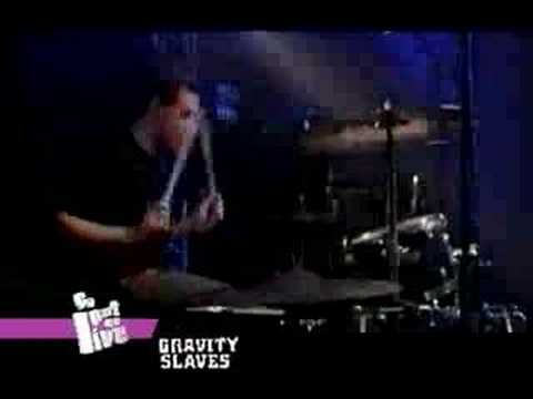 Gravity Slaves - 'This Is Life' (live @ Orléans TV)