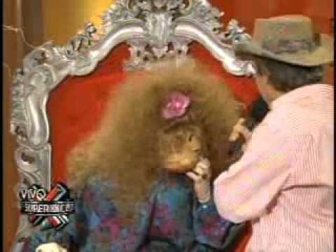 SuperXclusivo 11/30/10 - La Comay habla con Raúl Alarcón